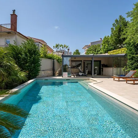 アパート Dita-4 By Interhome ツリクヴェニツァ