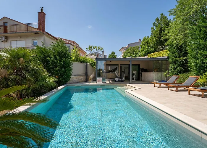 아파트 Dita-4 By Interhome 크리크베니카