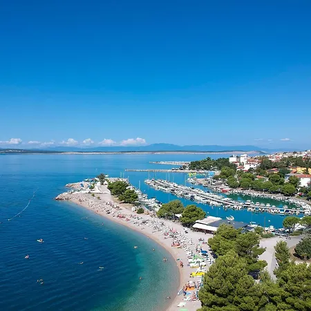 Dita-4 By Interhome * Цриквеница