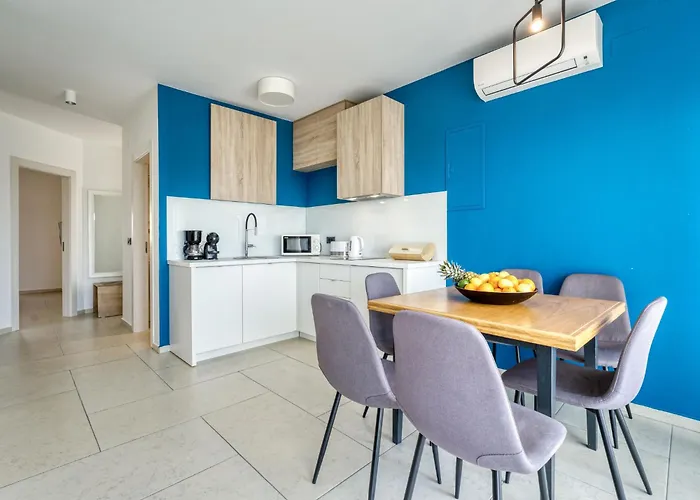 Dita-4 By Interhome *